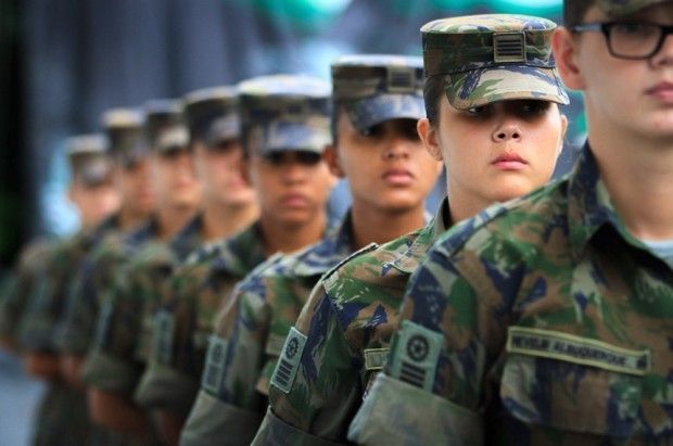 serviço voluntário militar para mulheres
