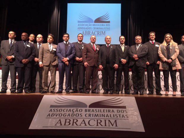 Alex Neder e os demais presidentes estaduais da Abracrim