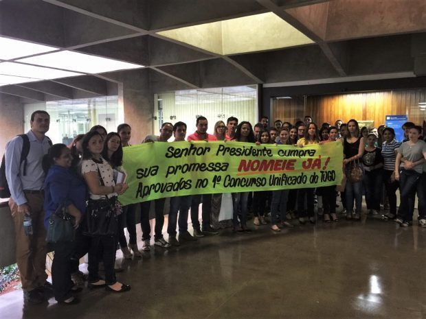 Aprovados no concurso realizado em 2014 fizeram manifestação ontem no TJGO