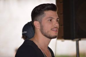 MP pede que não sejam feitos pagamentos ao cantor Mateus Costa