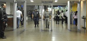 Detectores já estão instalados no Fórum Cível