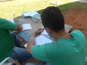 Para cada livro lido, quatro dias a menos na pena