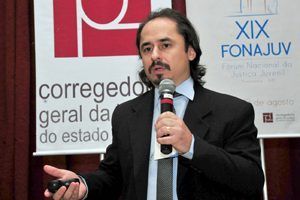 Leonardo Faria fez palestra durante o Fenajuv