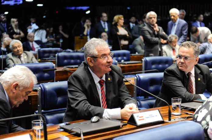 Senador Angelo Coronel