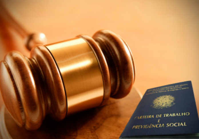 vínculo cooperada cooperativa tomadora de serviços