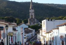 Prefeitura vai enviar projeto para isentar escritórios de advocacia de taxa de funcionamento feriado Cidade de Goiás decreto