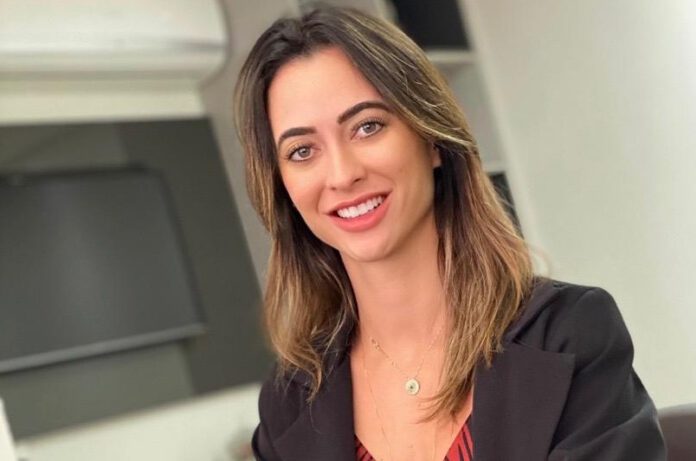 Isabela Scelzi Amaral Isabela Scelzi Amaral