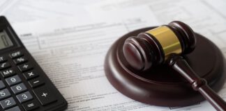 Justiça garante a servidora aposentada o direito de incorporar gratificação de função nulidade CDA execução fiscal erro