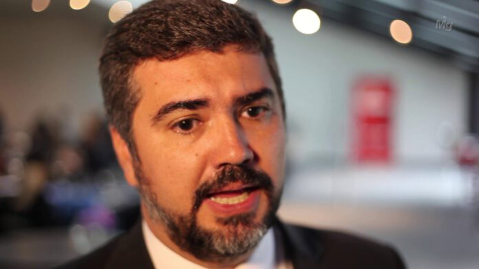 Valter Shuenquener de Araújo