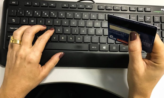 Nubank indenizar restituir