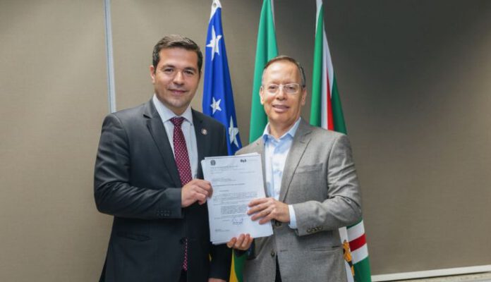 Rafael e Carlos França