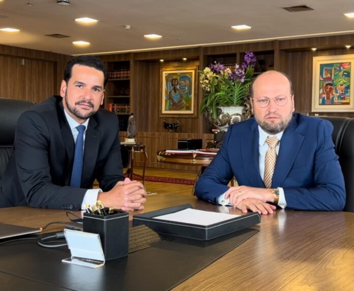 Marcel Daltro, sócio da filial da NWADV no Mato Grosso, e Nelson Wilians