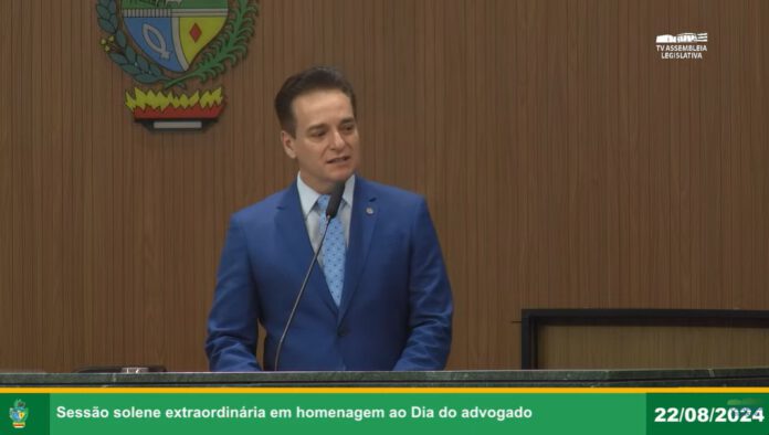 Roberto Serra - homenagem na Alego