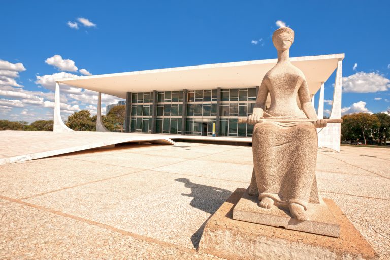 STF - Supremo STF determina novo julgamento no TJGO após reconhecer legalidade de busca domiciliar