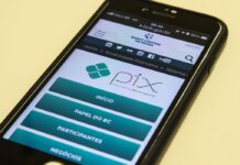 Projeto proíbe bloqueio automático de chaves Pix por irregularidade no CPF ou no CNPJ receita federal PIX cartão de crédito