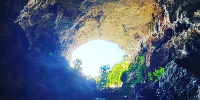 caverna de terra ronca