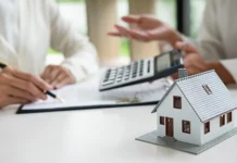 Construtora terá de restituir integralmente valores pagos por consumidor após atraso na obra Construtora terá de restituir integralmente valores pagos por consumidor após atraso na entrega de obra