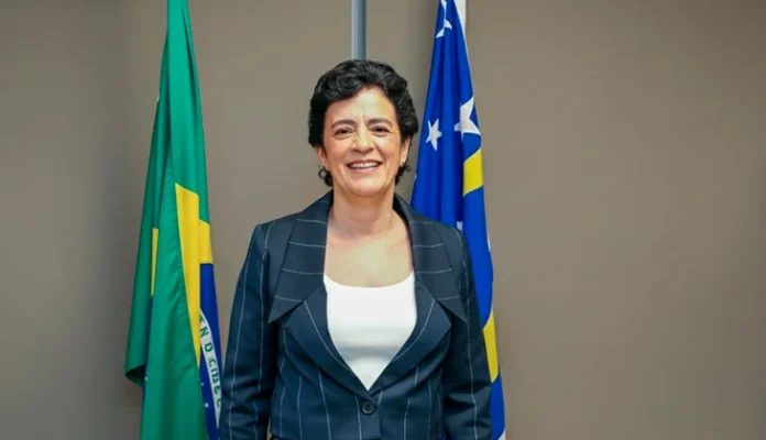 Laura Maria Bueno 4