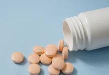 Ipasgo terá de ressarcir e indenizar idosa que custeou medicamento durante internação por Covid Ipasgo Saúde terá de ressarcir e indenizar idosa que custeou tratamento durante internação por Covid-19