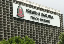 Garantida reserva de vaga na Alesp a candidata impedida de tomar posse por erro em certidão funcional