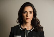 Secretária-geral adjunta, Thaís Sena de Castro assume interinamente presidência da OAB de Goiás