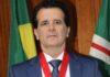 Advogado e professor Eurípedes Ribeiro recebe Medalha Maguito Vilela na Câmara de Goiânia