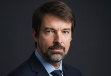 GMPR Advogados completa 20 anos e celebra trajetória com palestra de Fernando Schüler sobre ética