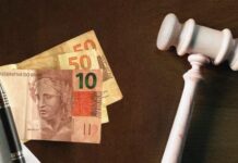 Empresa deve indenizar em R$ 10 mil por não comprovar assessoria para renegociação de dívidas