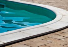 Resort é condenado a pagar mais de R$ 50 mil a hóspede que fraturou braço em piscina infantil